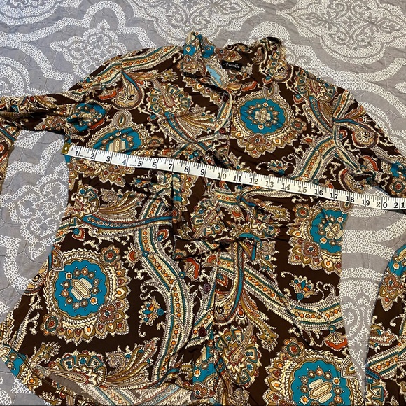 Ariella Boho Paisley Tie Front Button Down Blouse - Picture 9 of 11